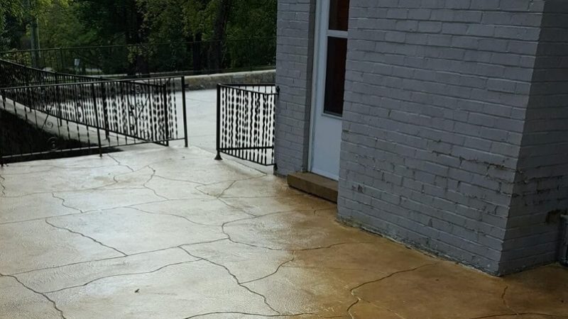 concrete-patio concrete-patio