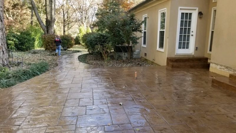 stamped-concrete-patio-services